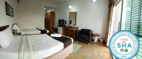 Standard Twin Room with Sofa