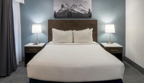Two-Bedroom Suite
