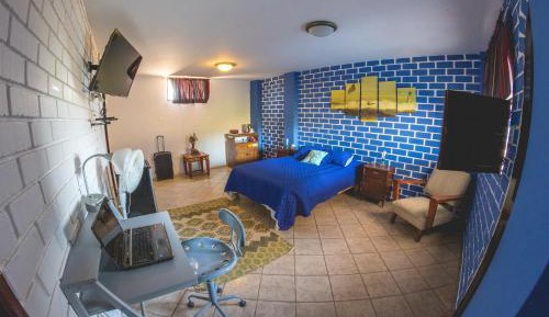 Deluxe Double Room with Side Sea View