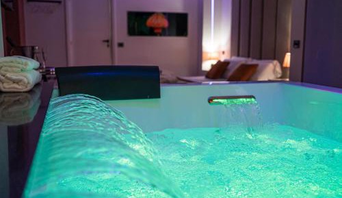 Double Room with Spa Bath