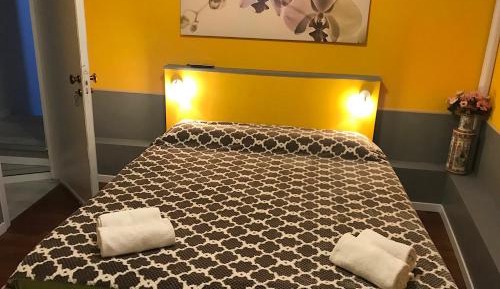 Double Room with Private Bathroom (No Window)