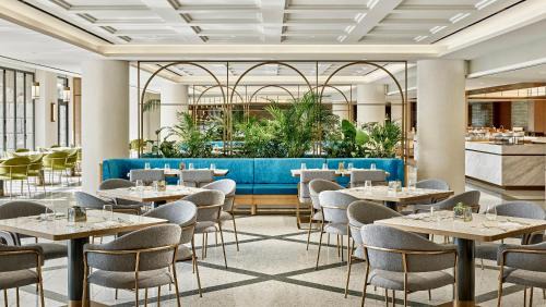 Deluxe Garden View King + Breakfast for 2