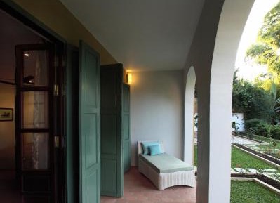 Deluxe Double Room with Garden View