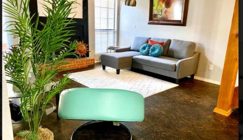 Single Room with Private Bathroom