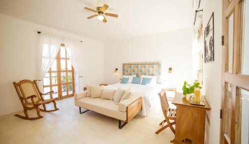 Deluxe Double or Twin Room with Balcony