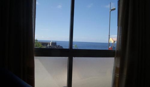 One-Bedroom Apartment with Sea View - No Balcony - No.2