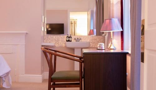 Superior Twin Room with Garden View