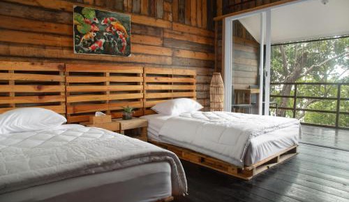 Double or Twin Room with Sea View