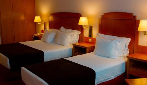 Triple Room with City View