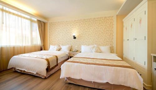 Quadruple Room with Bath