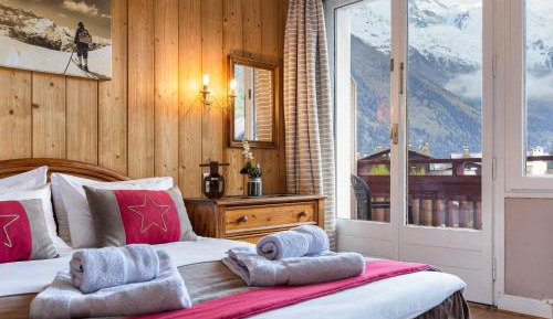 Twin Room with Mountain View