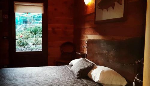 Quadruple Room with Private Bathroom