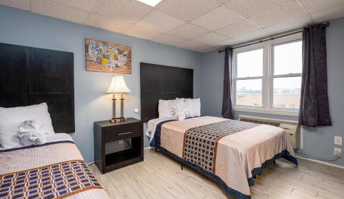 Double Room with Two Double Beds - Non-Smoking
