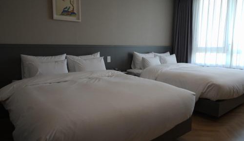 King Room with Two King Beds