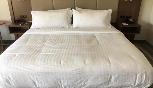 Standard Queen Room with Two Queen Beds - Communications Accessible