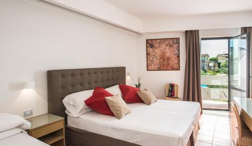 Comfort Triple Room