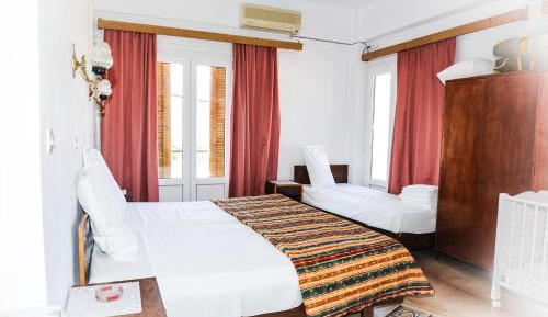 Studio (3 Adults) with Balcony