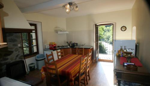 Superior Two Bedroom Cottage (5 Adults)