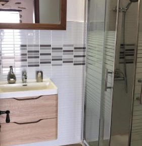 Double Room with Private Bathroom 2