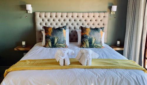 Double Room with Mountain View
