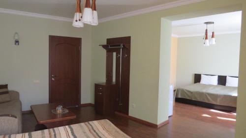 Quadruple Room with Mountain View