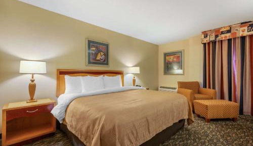 King Room - Non-Smoking