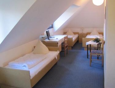 Triple Room with Shared Bathroom