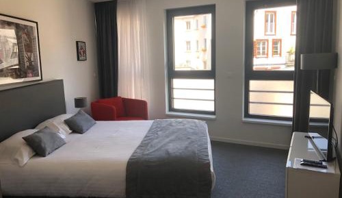 Studio - First Floor