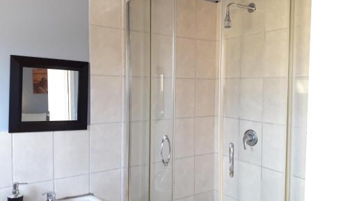 Twin Room with Bathroom