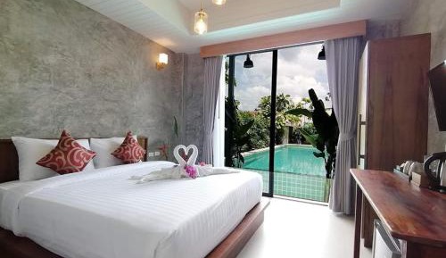 Double Room with Pool View