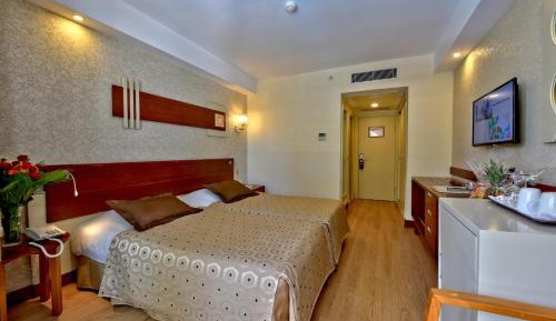 Double or Twin Room with Garden View