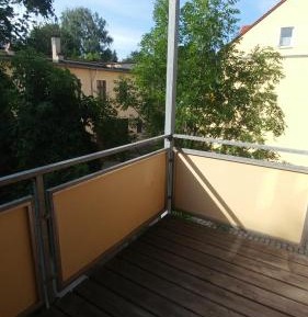 Studio Apartment with Balcony