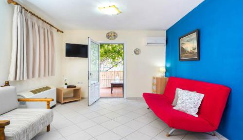 Apartment with Sea View