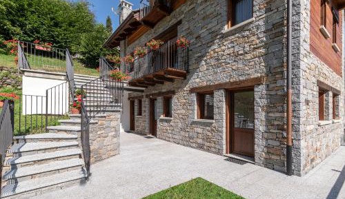 Triple Room with Mountain View