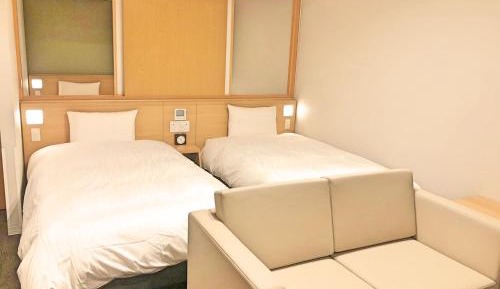 Moderate Quadruple Room -Non-Smoking - Eco Plan(No Daily Cleaning)