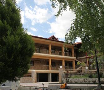 Studio with Mountain View