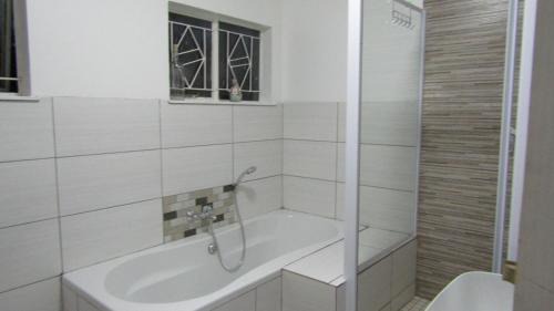 Deluxe Double Room with Bath
