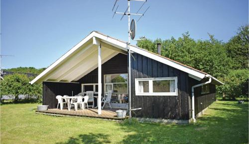 Four-Bedroom Holiday Home