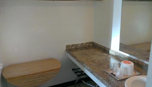 Queen Room with Two Queen Beds - Smoking