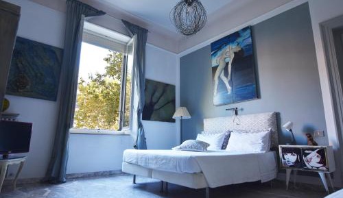 Double Room with Shared Bathroom