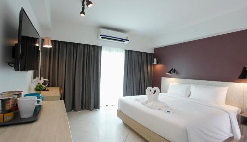 King Room with Balcony