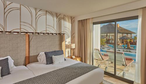 Suite Ocean View Swim Up Preferred Club