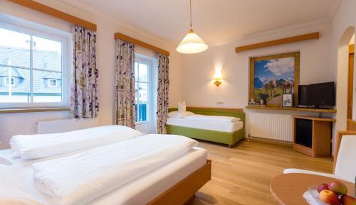 Triple Room with Balcony