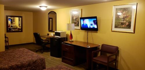 Double Room with Two Double Beds - Smoking