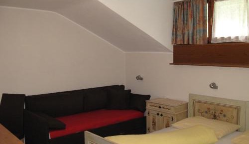 Economy Quadruple Room - Annex Building