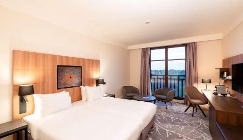 Premium Room with Golf View and Spa access