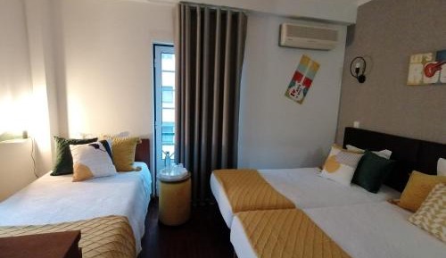 Twin Room (2 Single Beds)