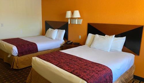 Queen Room with Two Queen Beds - Non-Smoking