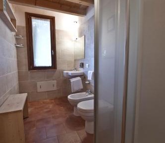 Apartment with Garden View