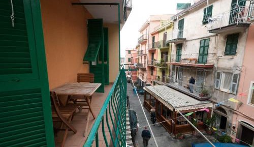 One-Bedroom Apartment (2 Adults) - Via Birolli 83